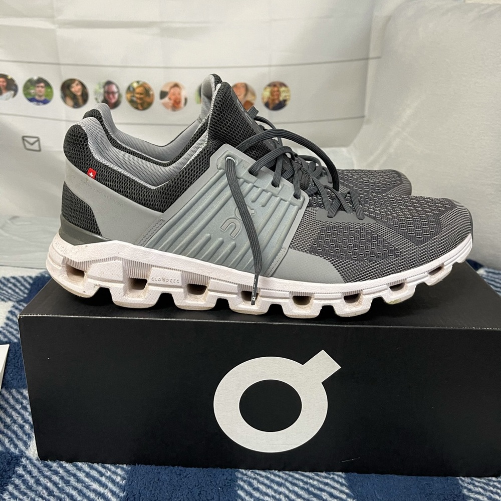 Gently Used ON cloud swift running shoes men’s 12